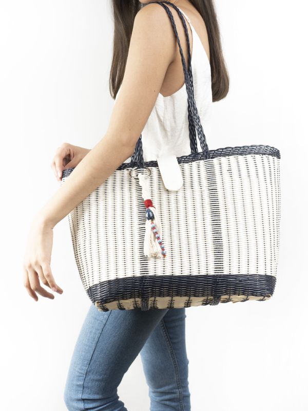 canasta plástica grande